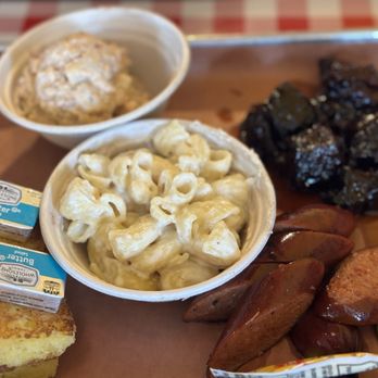 The Barbeque Pit - Hot sausage Mac potato salad burnt ends cornbread - Barbeque Near Me - San Jose, California