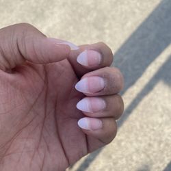Luxe Nails & Spa - Worst nail experience ever