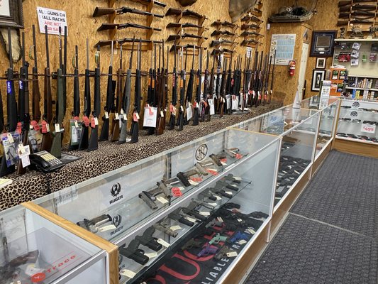 WILEY’S GUN SHOP - Updated January 2025 - 16 Reviews - 7009 Vz County