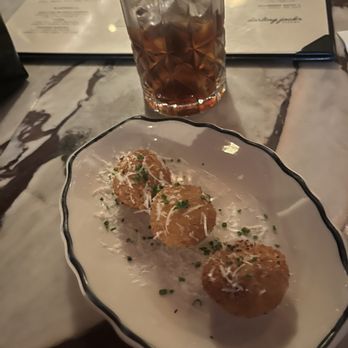DARLING JACK’S TAVERN - Updated June 2024 - 248 Photos & 110 Reviews ...