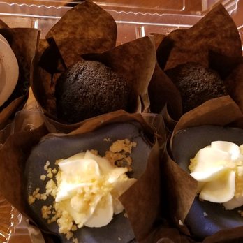 Cafe 86 - Milo cupcake, ube truffles, ube cheesecakes - Desserts Near Me - Union City, California
