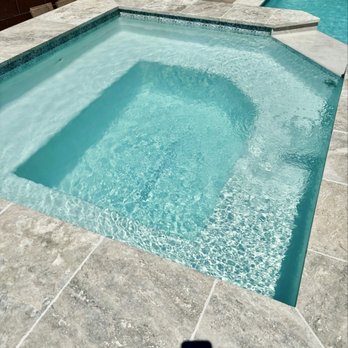 Elite Pools and Spas - Hot tub - Pool Cleaners Near Me