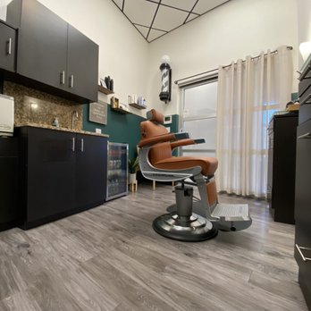 Smith St. Barberspa - Barbers Near Me - Palatine, Illinois Smith St. Barberspa - Barbers Near Me - Palatine, Illinois