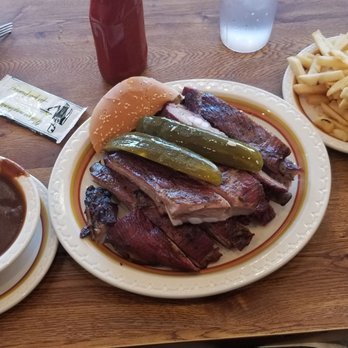 Barney's Hickory Pit - Barbeque Near Me - Concord, California