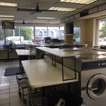 Fastop Laundry & Dry Cleaners - Regular size washers - Laundry Services Near Me - Chesapeake Beach, Maryland