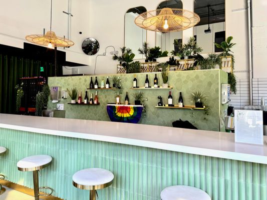 Les Deux Amis Cafe and Wine Bar by null