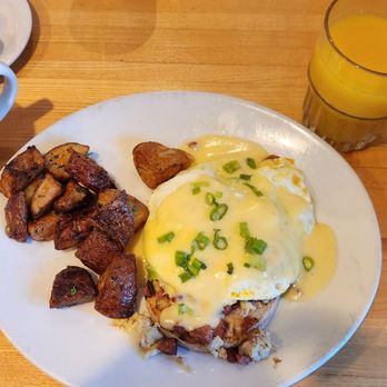 Ginger Sue's - Crab Benedict - Breakfast & Brunch Near Me - Olathe, Kansas Ginger Sue's - Crab Benedict - Breakfast & Brunch Near Me - Olathe, Kansas