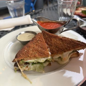 Elina's - Mozzarella sandwich - Italian Near Me - Chicago, Illinois Elina's - Mozzarella sandwich - Italian Near Me - Chicago, Illinois