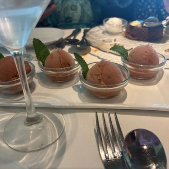 Eddie V's Prime Seafood - Sorbet - Seafood Near Me - Palm Desert, California