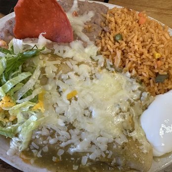 Taqueria Reyes - Enchiladas Verdes. - Mexican Near Me - San Antonio, Texas Taqueria Reyes - Enchiladas Verdes. - Mexican Near Me - San Antonio, Texas