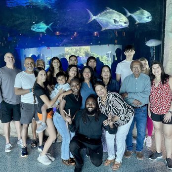 Downtown Aquarium - Seafood Near Me - Houston, Texas