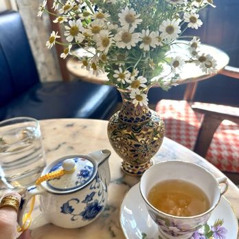 The Pie Room by Curtis Stone - MOROCCAN MINT TEA - Bakeries Near Me - Beverly Hills, California The Pie Room by Curtis Stone - MOROCCAN MINT TEA - Bakeries Near Me - Beverly Hills, California