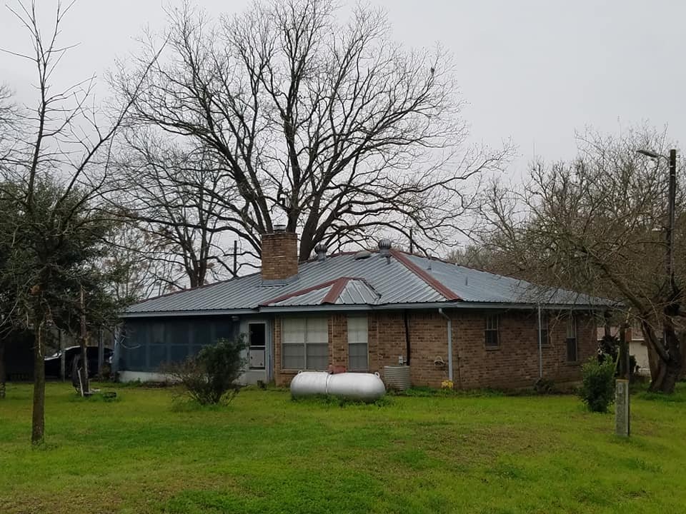 Slide of Dustin Johnson Exteriors & Roofing