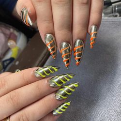 Delicate Nails - Nails by Sofia
