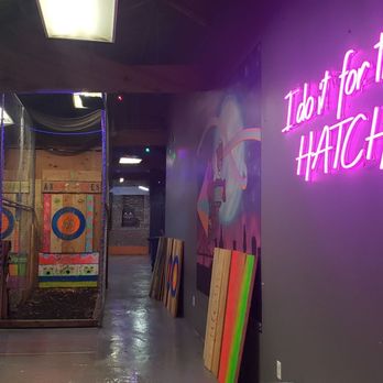 AxeVentures Axe Throwing - Entrance - Axe Throwing Near Me - Berkeley, California
