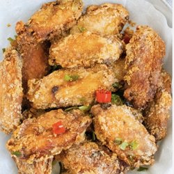 Salt and pepper wings