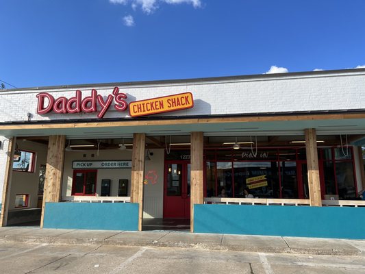Daddy's Chicken Shack by null