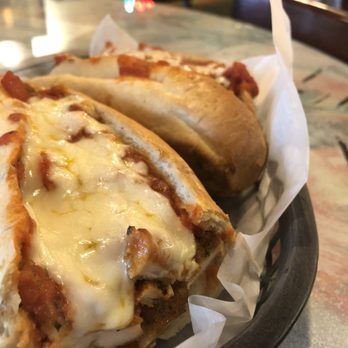 Franco's Trattoria - chicken parm, plenty filling, piping hot; deliciousness! - Italian Near Me - Sudbury, Massachusetts