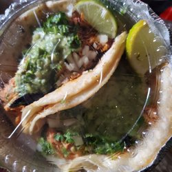 Tacos Bravos - Spicy chicken tacos