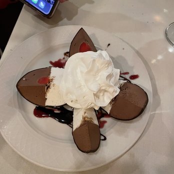 Villa D'Aqua - Italian Near Me - Bellmore, New York Villa D'Aqua - Italian Near Me - Bellmore, New York