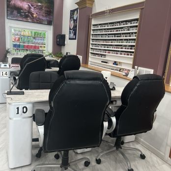World Nail Spa - Mani station - Nail Salons Near Me - Indianapolis, Indiana World Nail Spa - Mani station - Nail Salons Near Me - Indianapolis, Indiana