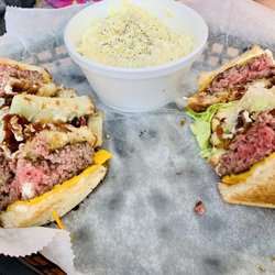 Kim's Cafe II - Hamburger club with potato salad