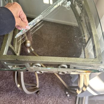 Affordable Reliable Moving and Storage - This is the same table. You could see how hard they drop that actually created a glass dagger from it it. - Movers Near Me - Costa Mesa, California Affordable Reliable Moving and Storage - This is the same table. You could see how hard they drop that actually created a glass dagger from it it. - Movers Near Me - Costa Mesa, California