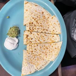 Andale Rapido - Chicken Quesadilla