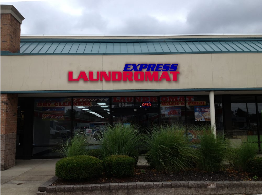 BLUE BUBBLE EXPRESS LAUNDROMAT Updated October 2024 896 S Hamilton