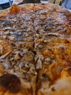Flatbread Company by null
