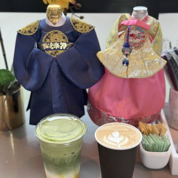 Reborn Coffee - Coffee & Tea Near Me - Manhattan Beach, California