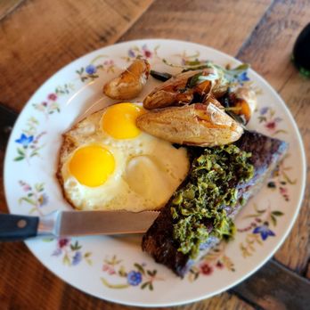 Harry's Beach House - Breakfast & Brunch Near Me - Seattle, Washington Harry's Beach House - Breakfast & Brunch Near Me - Seattle, Washington