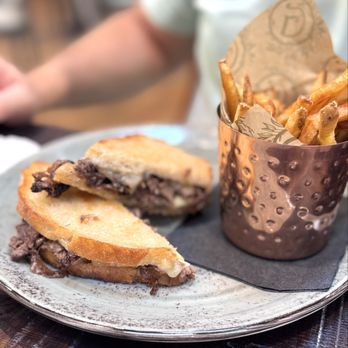 Nelson's Green Brier Distillery - Short Rib Grilled Cheese - Distilleries Near Me - Nashville, Tennessee Nelson's Green Brier Distillery - Short Rib Grilled Cheese - Distilleries Near Me - Nashville, Tennessee