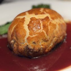 Bella Vino Restaurant - Beef Wellington