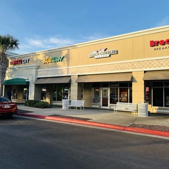 Peach Cobbler Factory - Desserts Near Me - Ocoee, Florida Peach Cobbler Factory - Desserts Near Me - Ocoee, Florida
