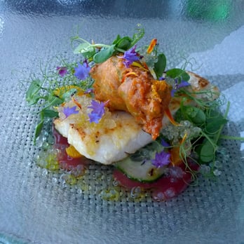 Elephant Hill - Courgette flower and whitefish - Wineries Near Me - Hastings, HKB