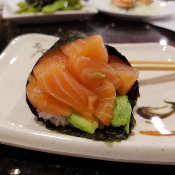 Sake Sake 2 Sushi - Salmon hand roll - Sushi Bars Near Me - Upland, California