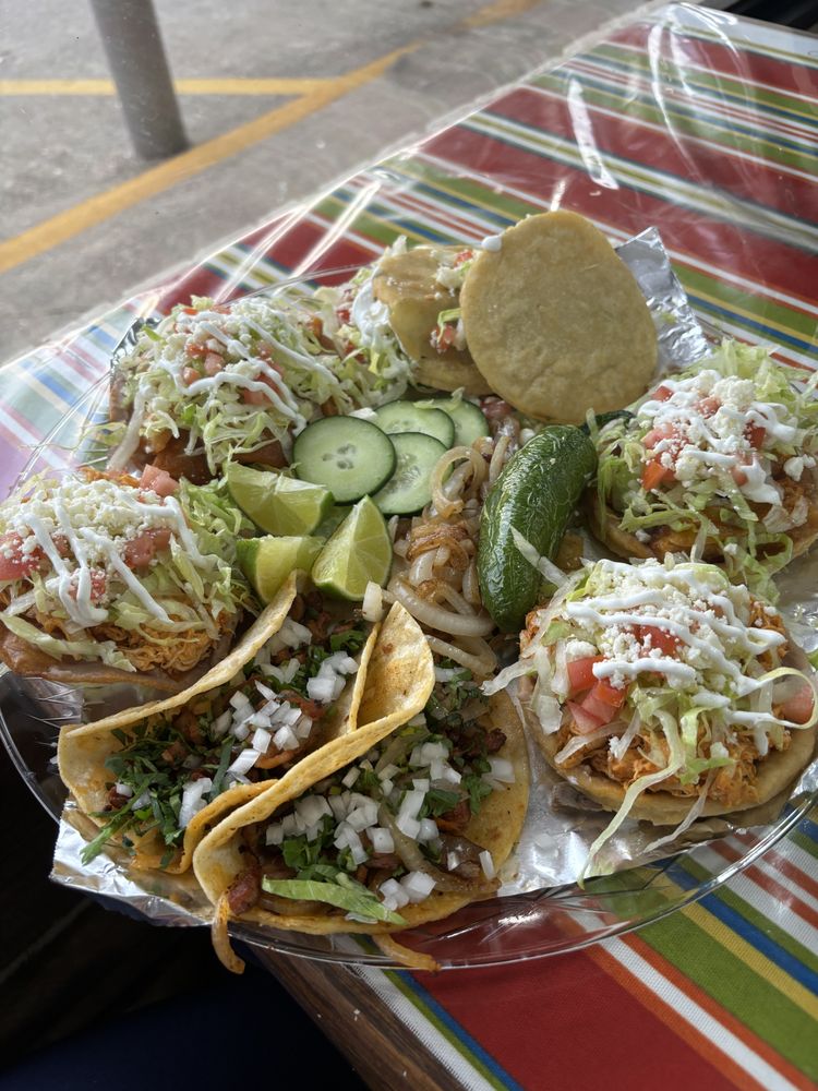 Tacos Jimenez — Mexican restaurant in Center