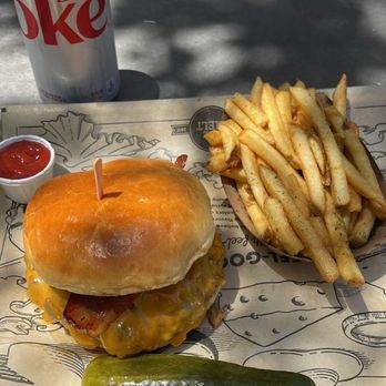 The Melt - MELTBURGER with FRIES - Sandwiches Near Me - Folsom, California