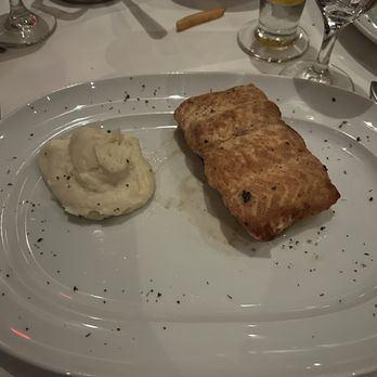 Mastro's Ocean Club - Salmon and some mashed potatoes - Seafood Near Me - Miami, Florida Mastro's Ocean Club - Salmon and some mashed potatoes - Seafood Near Me - Miami, Florida