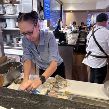 The Palace Station Oyster Bar - Heather - Seafood Near Me - Las Vegas, Nevada