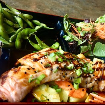 Sushi Lounge - Poway - Sushi Bars Near Me - Poway, California