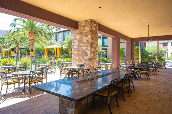 Scotty's Restaurant & Lounge by null