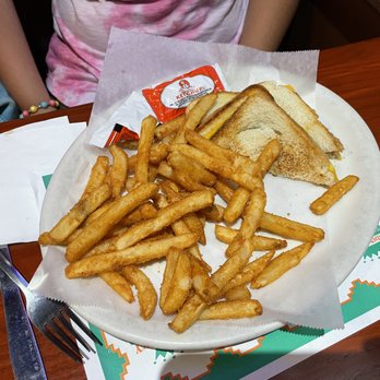 Jardin Corona - Grilled Cheese and Killer Fries - Tex-Mex Near Me - Austin, Texas Jardin Corona - Grilled Cheese and Killer Fries - Tex-Mex Near Me - Austin, Texas
