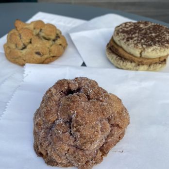 Batch & Box - La Jolla - pink lady, chocolate chip, and tiramisu cookies - Bakeries Near Me - San Diego, California Batch & Box - La Jolla - pink lady, chocolate chip, and tiramisu cookies - Bakeries Near Me - San Diego, California