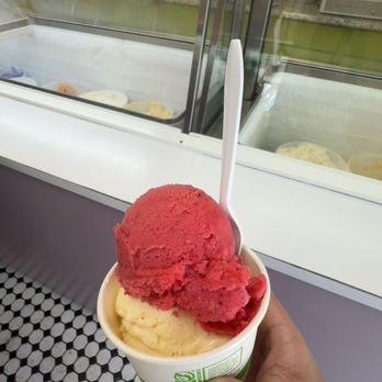 Flamingo Crossing - Passion fruit gelato + raspberry sorbet - Ice Cream & Frozen Yogurt Near Me - Key West, Florida Flamingo Crossing - Passion fruit gelato + raspberry sorbet - Ice Cream & Frozen Yogurt Near Me - Key West, Florida