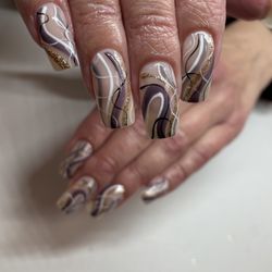 Attache Nail Salon