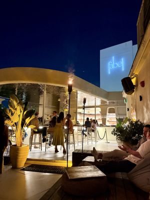 Fabel Miami by null