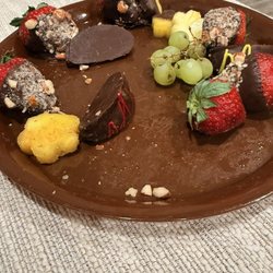 Edible arrangements