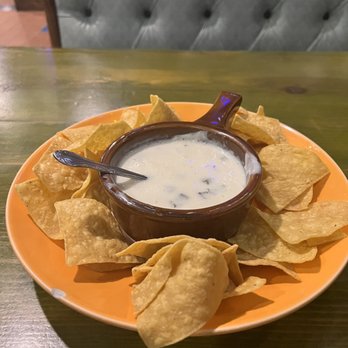 El Jefe Restaurant & Mexican Grill - Queso and chips - Mexican Near Me - Newark, Delaware El Jefe Restaurant & Mexican Grill - Queso and chips - Mexican Near Me - Newark, Delaware